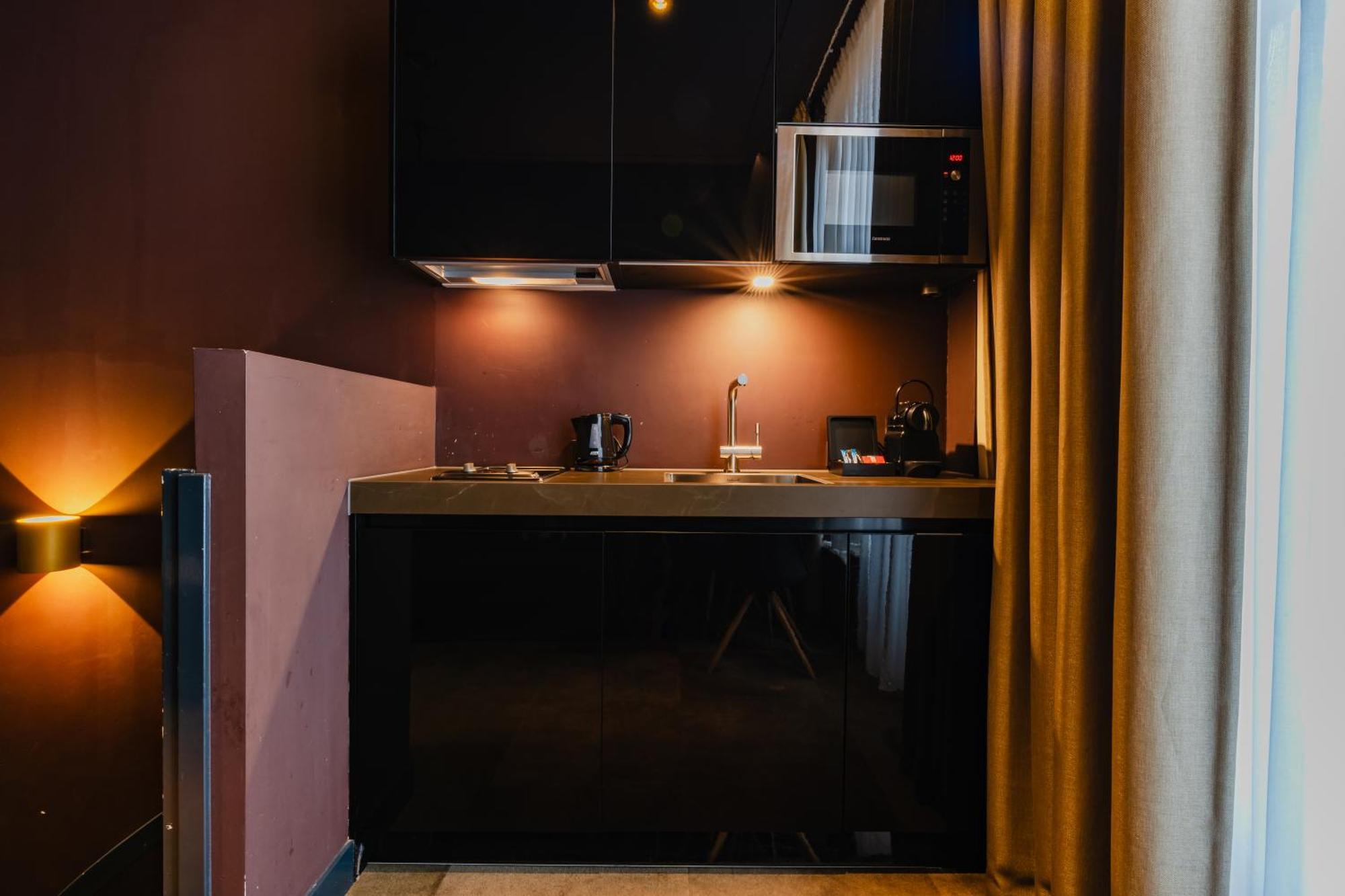 De Jonker Urban Studios & Suites Amsterdam Bagian luar foto